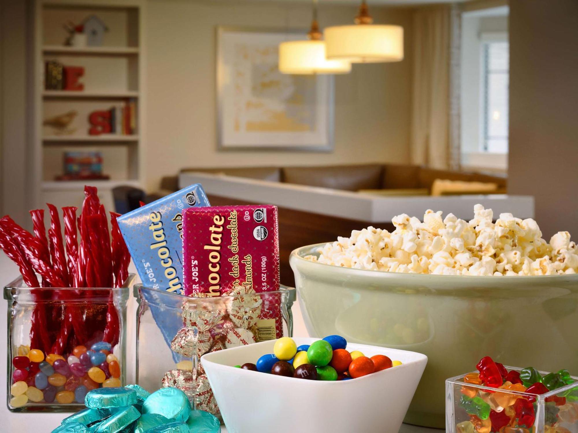 Staybridge Suites Boston - Burlington By Ihg Eksteriør bilde