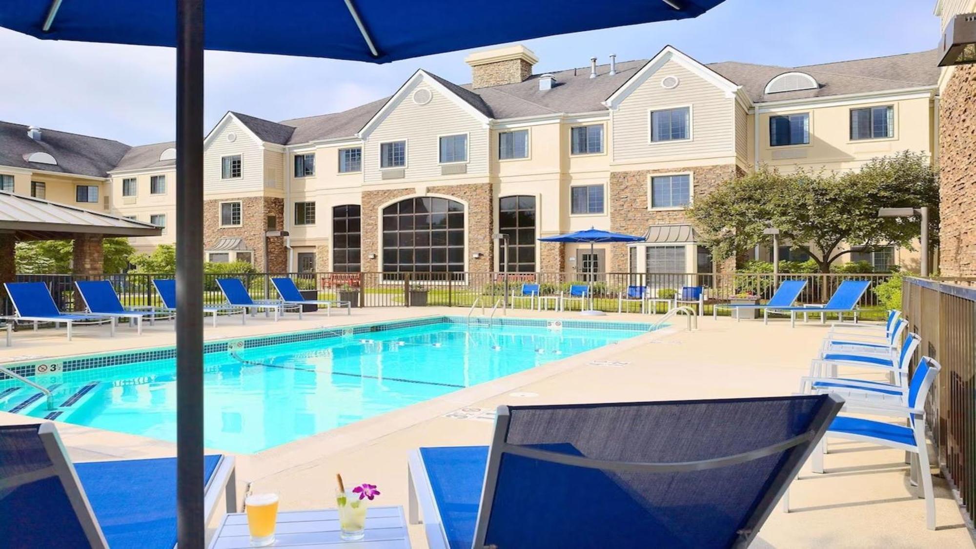 Staybridge Suites Boston - Burlington By Ihg Eksteriør bilde
